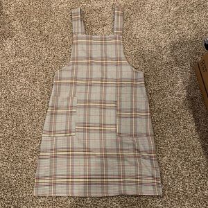 Overall dress with pocket